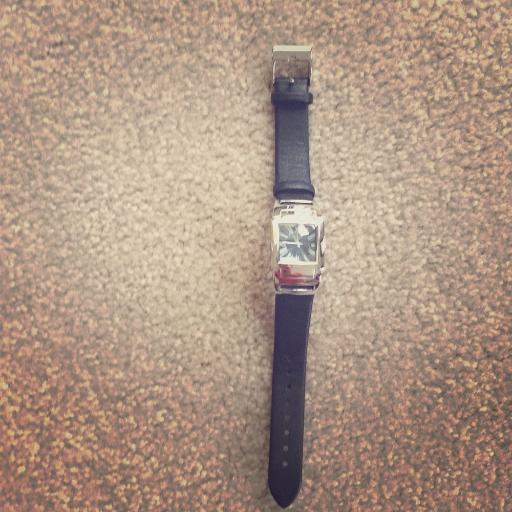 Kenneth Cole watch - like new!!